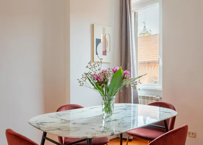 Apartamento Iflat Spanish Steps Chic & Warming Hideaway